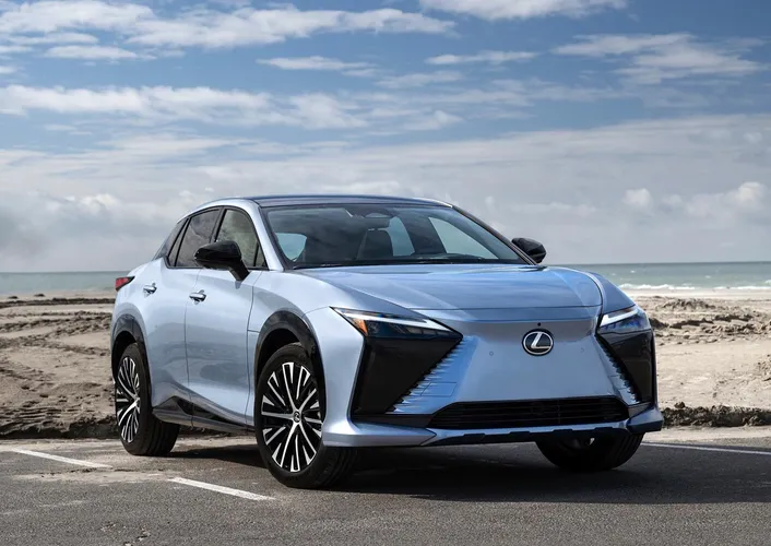 Lexus RZ 300e Premium